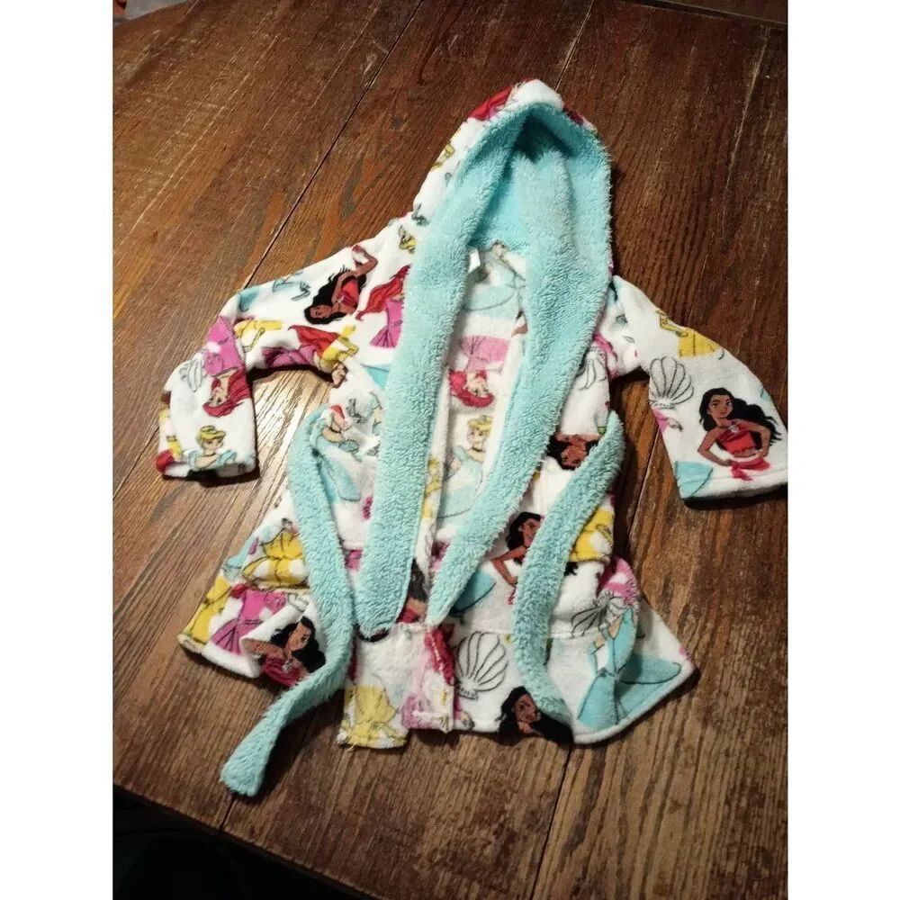 Girls Size 6 Disney Princess Hooded Bath Robe with Attached Belt White Pink Blue